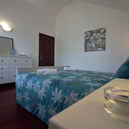 Apartment Rose Velvet Angra do Heroismo
